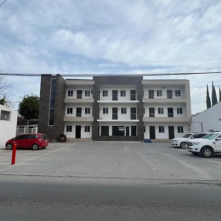 Nova Hotel Cadereyta Jiménez 外观 照片