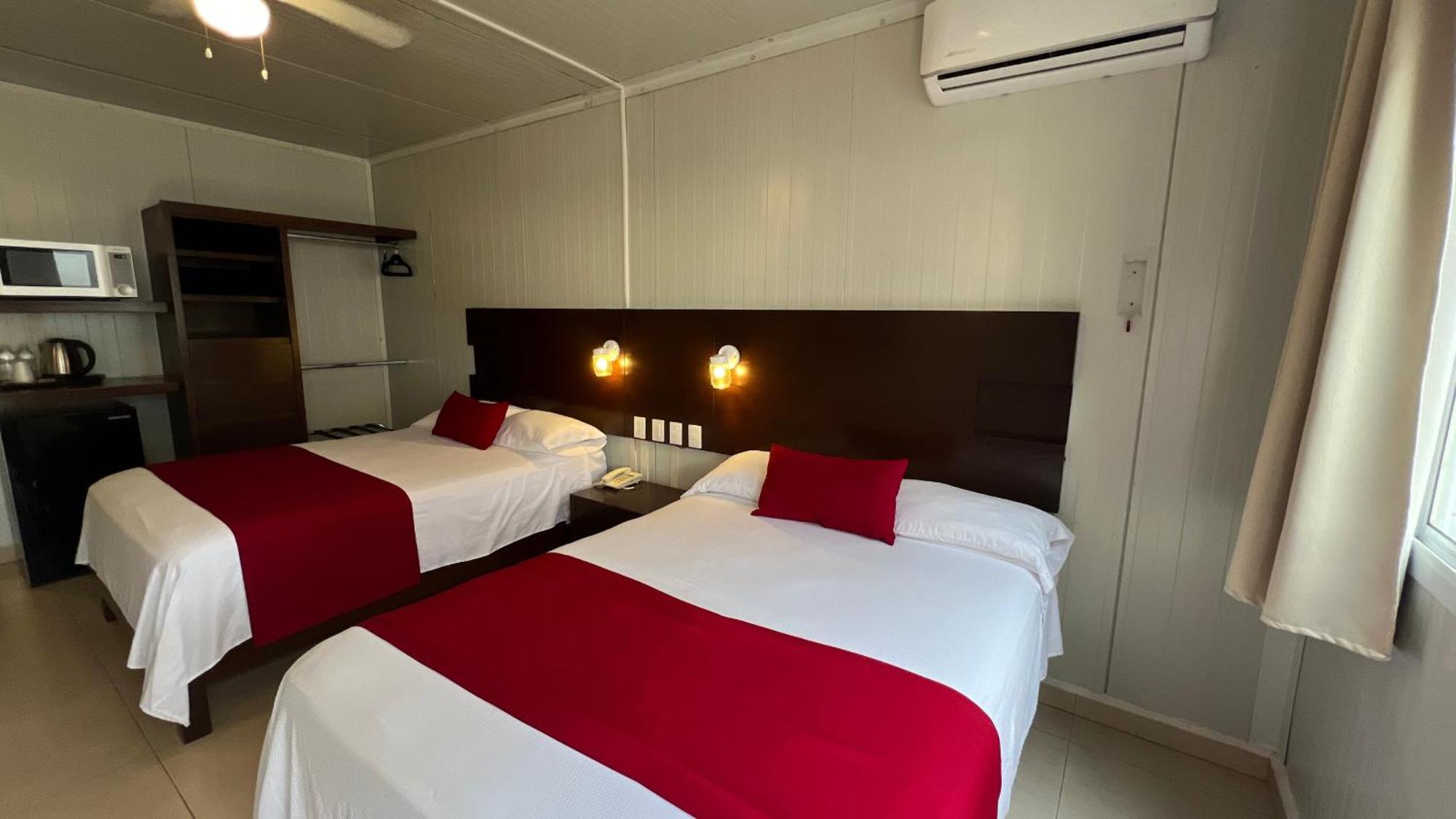 Nova Hotel Cadereyta Jiménez 外观 照片