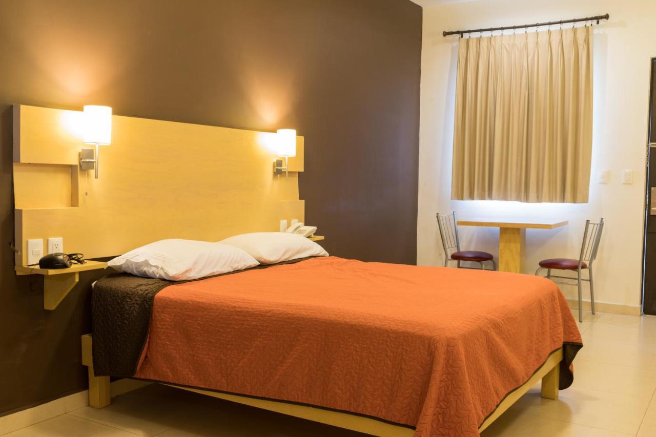 Nova Hotel Cadereyta Jiménez 外观 照片